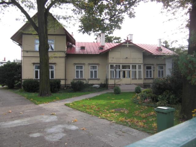 Kosciol Zielonoswiatkowy Zbor Warszawa-Wola